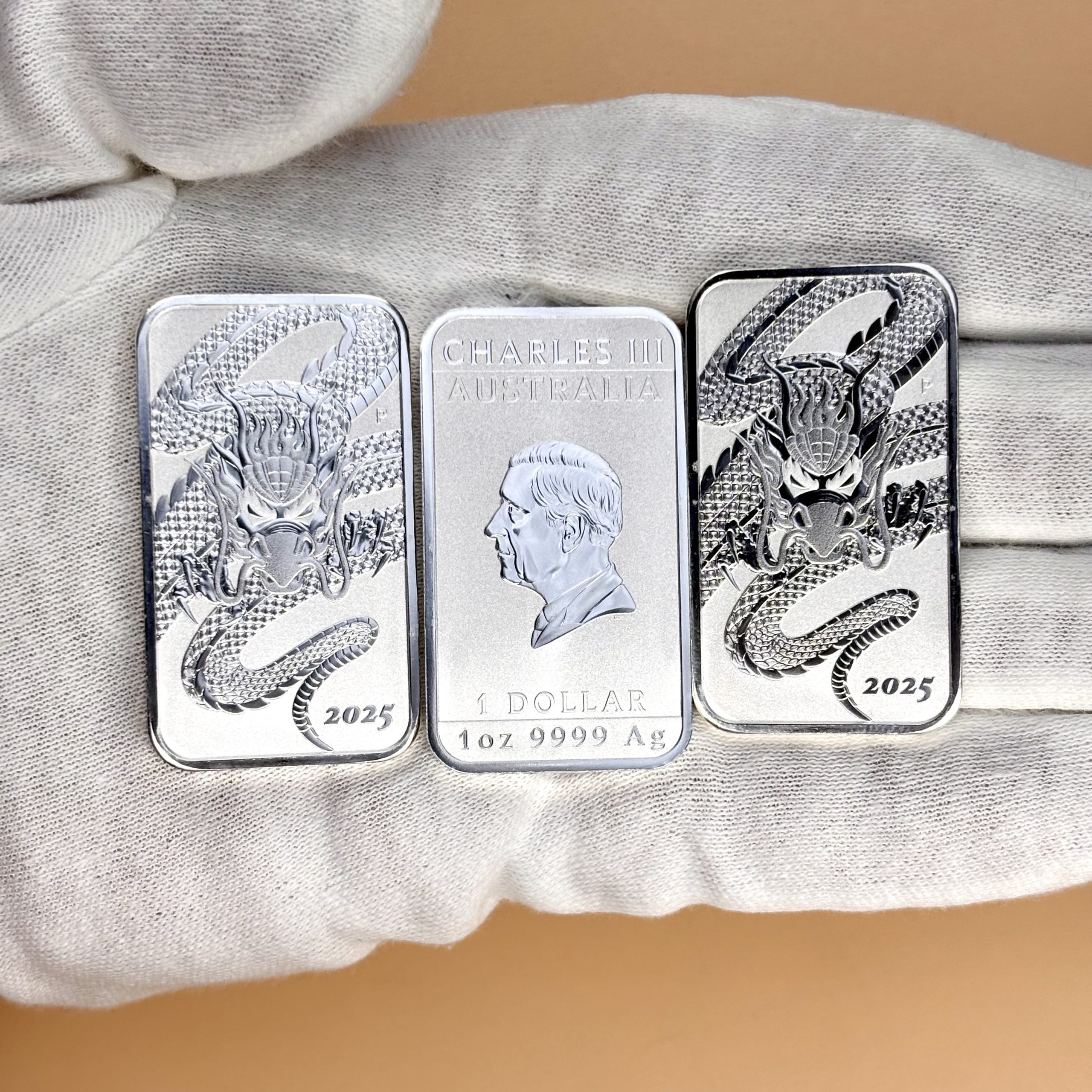 Серебряная монета 1$ Прямоугольный Дракон 1oz 2025 Австралия