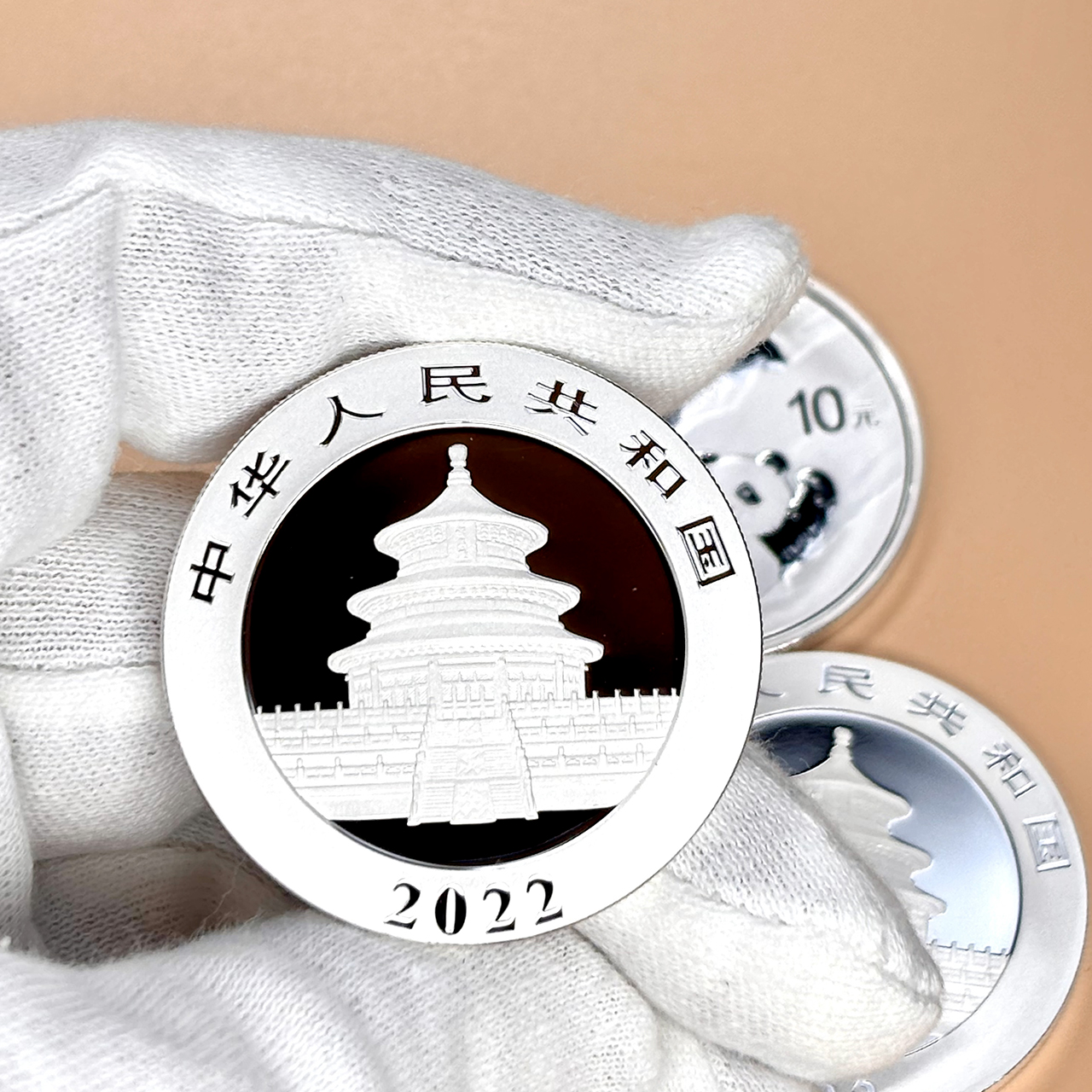 Серебряная монета 10¥ Китайская Панда 1oz 2022 Китай