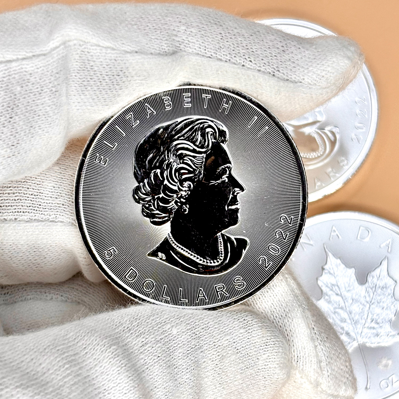 Серебряная монета 5$ Кленовый лист 1oz 2022 Канада