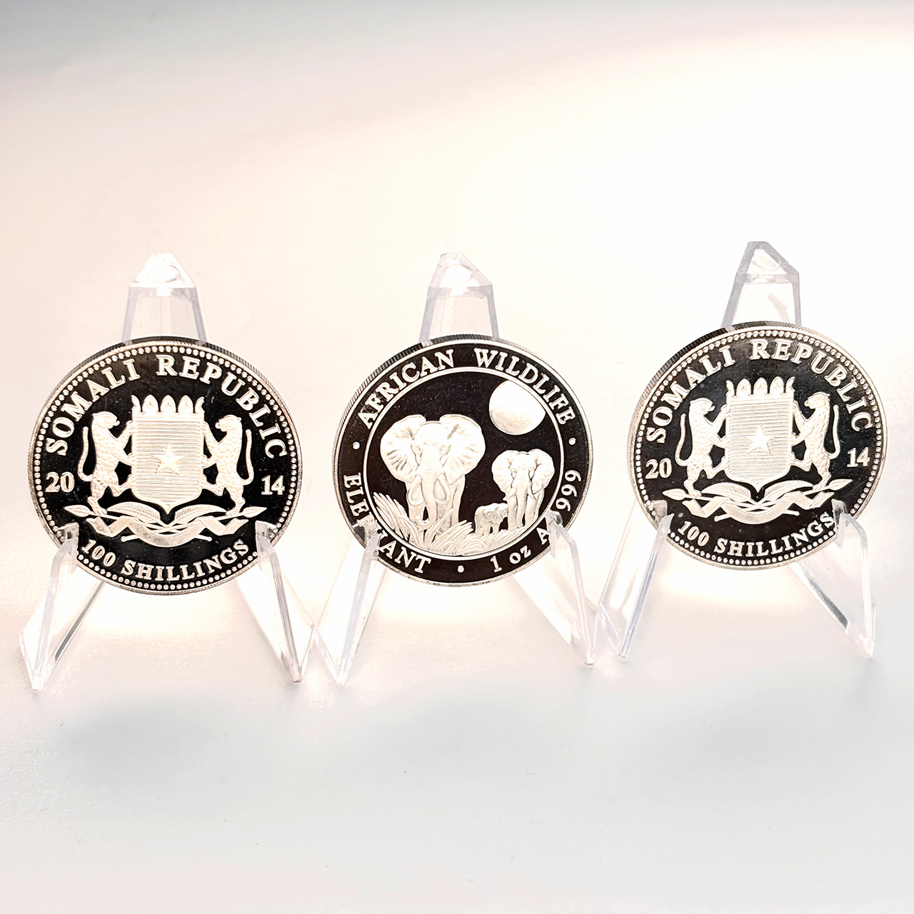 Серебряная монета 100 шиллингов Африканский слон 1oz 2014 Сомали