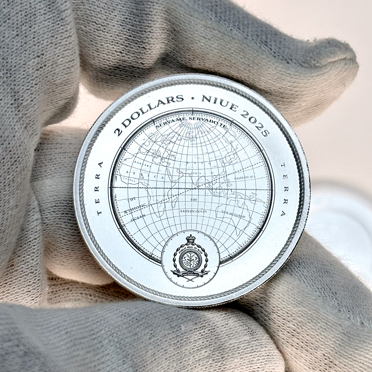 Серебряная монета 2$ Terra 1oz 2025 Ниуэ